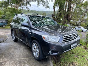 Picture of Peter’s 2009 Toyota Kluger Grande