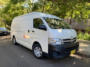 Picture of Jacky’s 2012 Toyota HiAce 