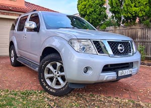 Picture of Devendran’s 2010 Nissan Pathfinder 