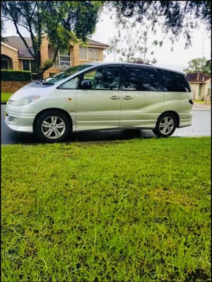 Picture of Varsha’s 2002 Toyota Estima Aeras S-Edition