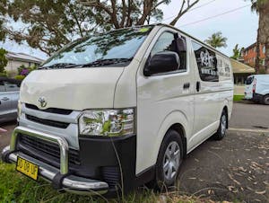 Picture of Sonia’s 2014 Toyota Hiace 