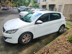 Picture of Helene’s 2016 Peugeot 308 Active